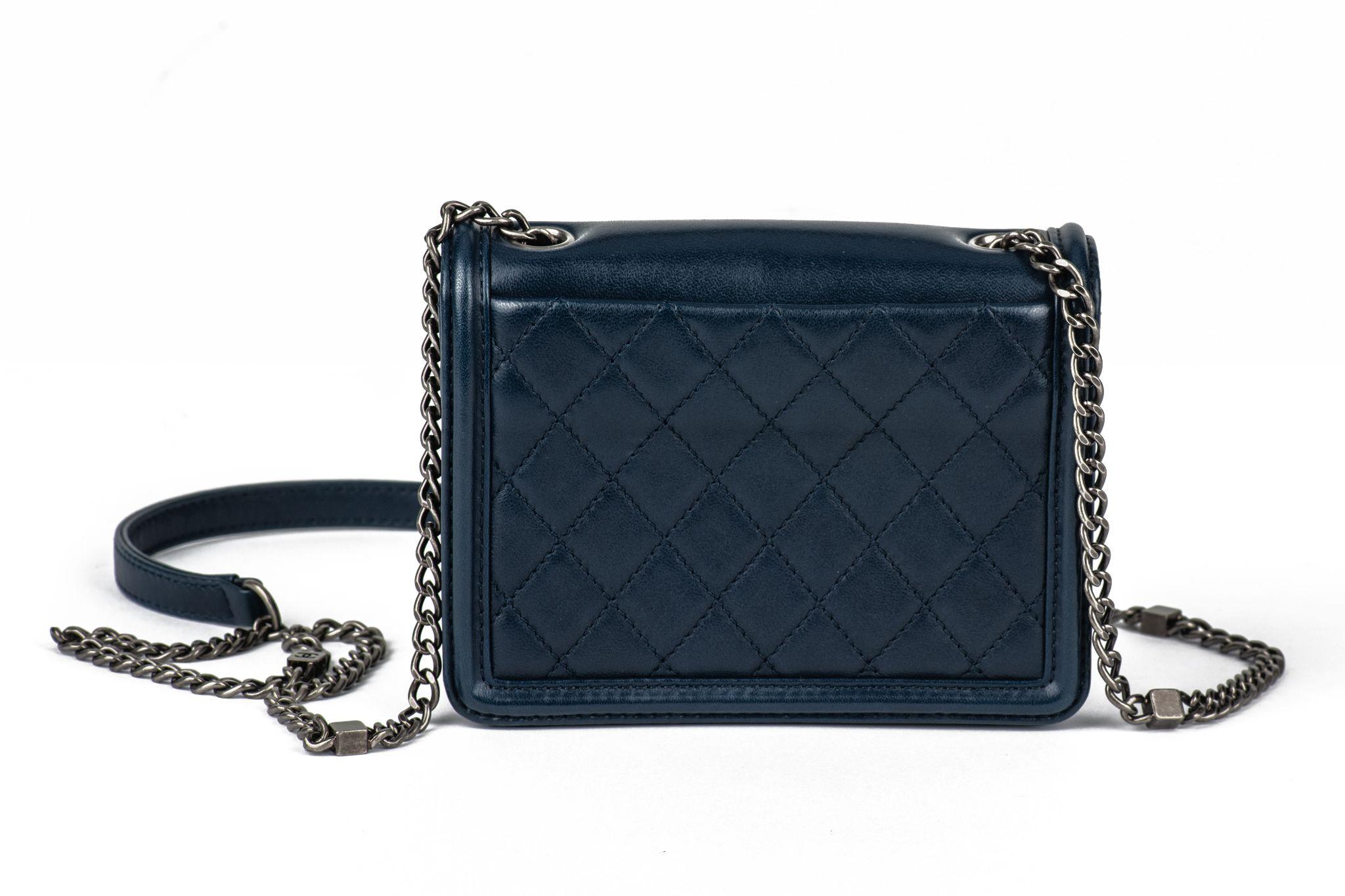 Chanel Boy Brick Flap Bag Navy For Sale 3