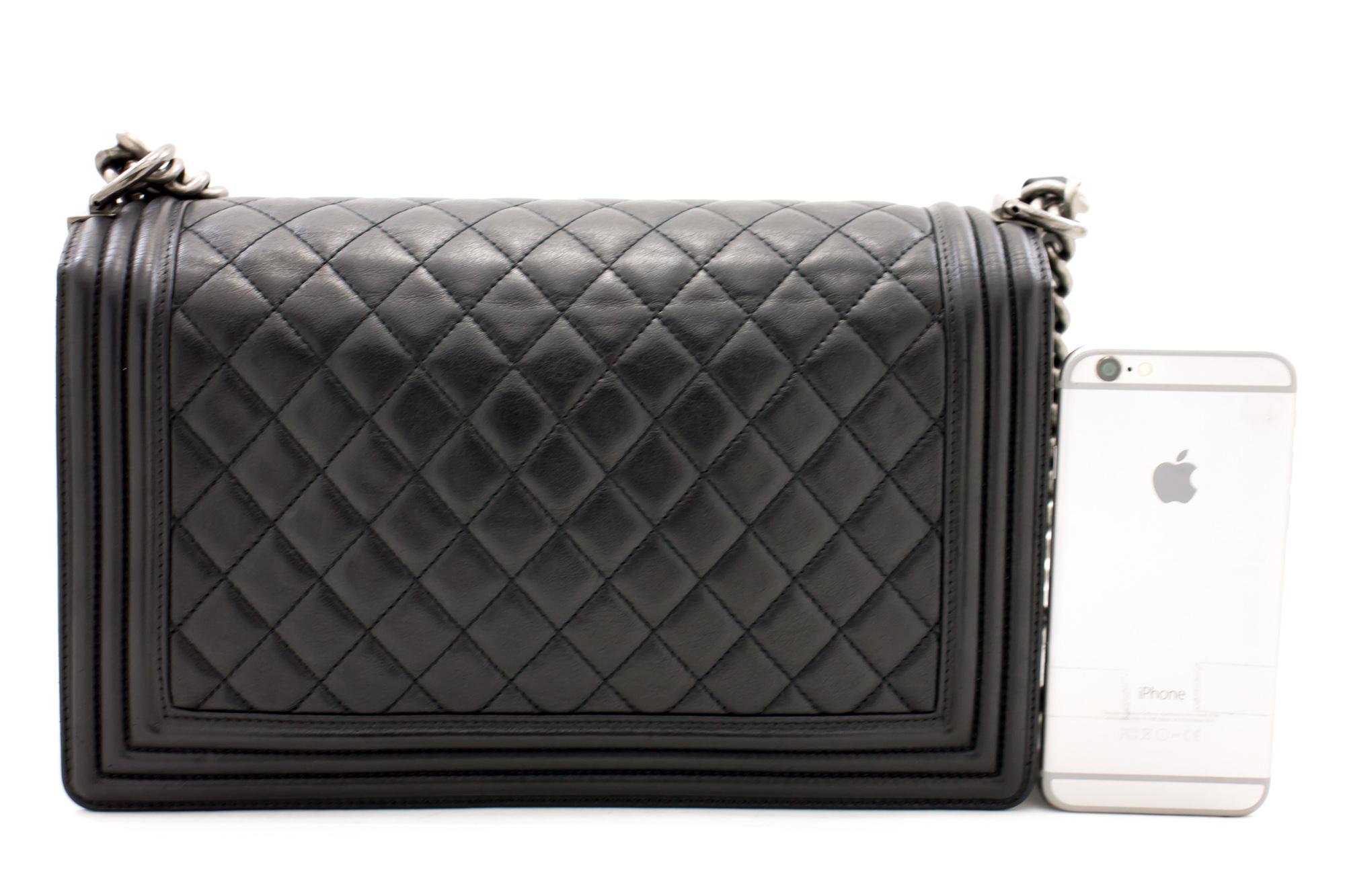 CHANEL Boy Chain Shoulder Bag Black Quilted Calfskin Leather Flap In Good Condition In Takamatsu-shi, JP