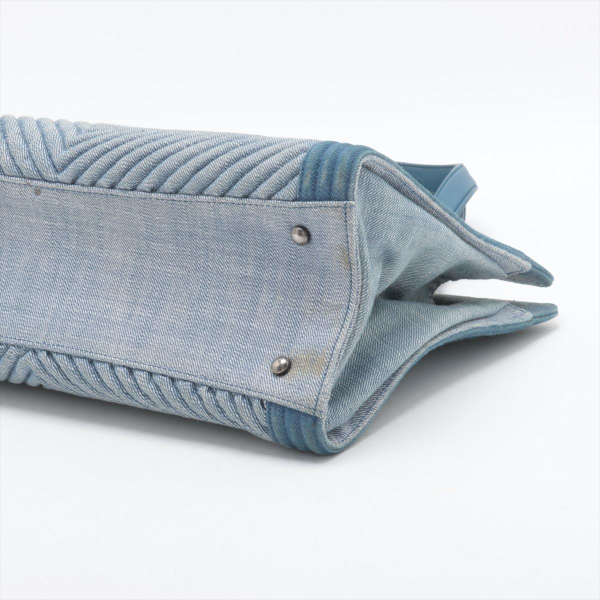 Chanel Boy Chevron Denim Leather Tote Bag Blue In Good Condition In Humacao, PR
