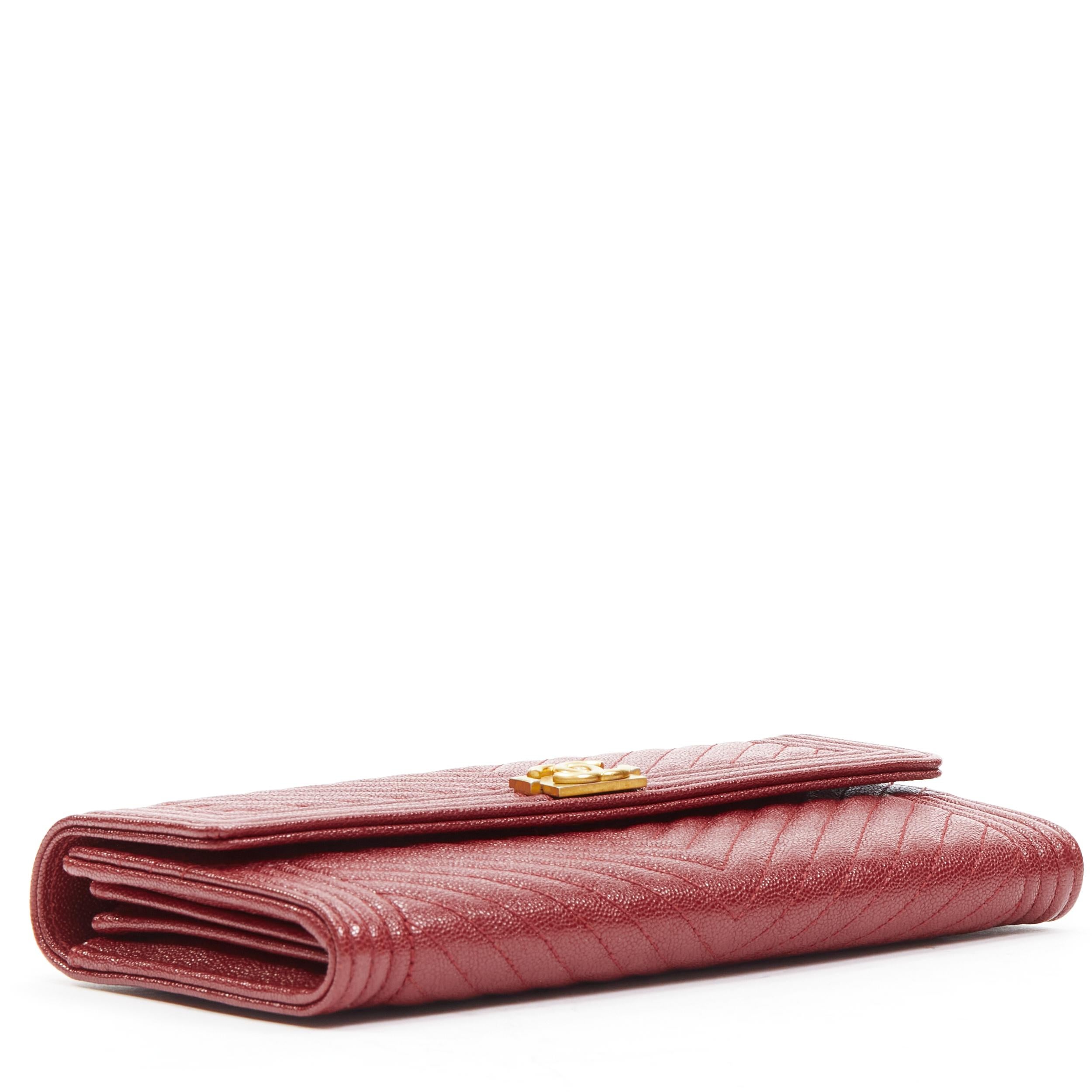 Women's CHANEL Boy chevron red caviar gold CC logo flap long wallet For Sale