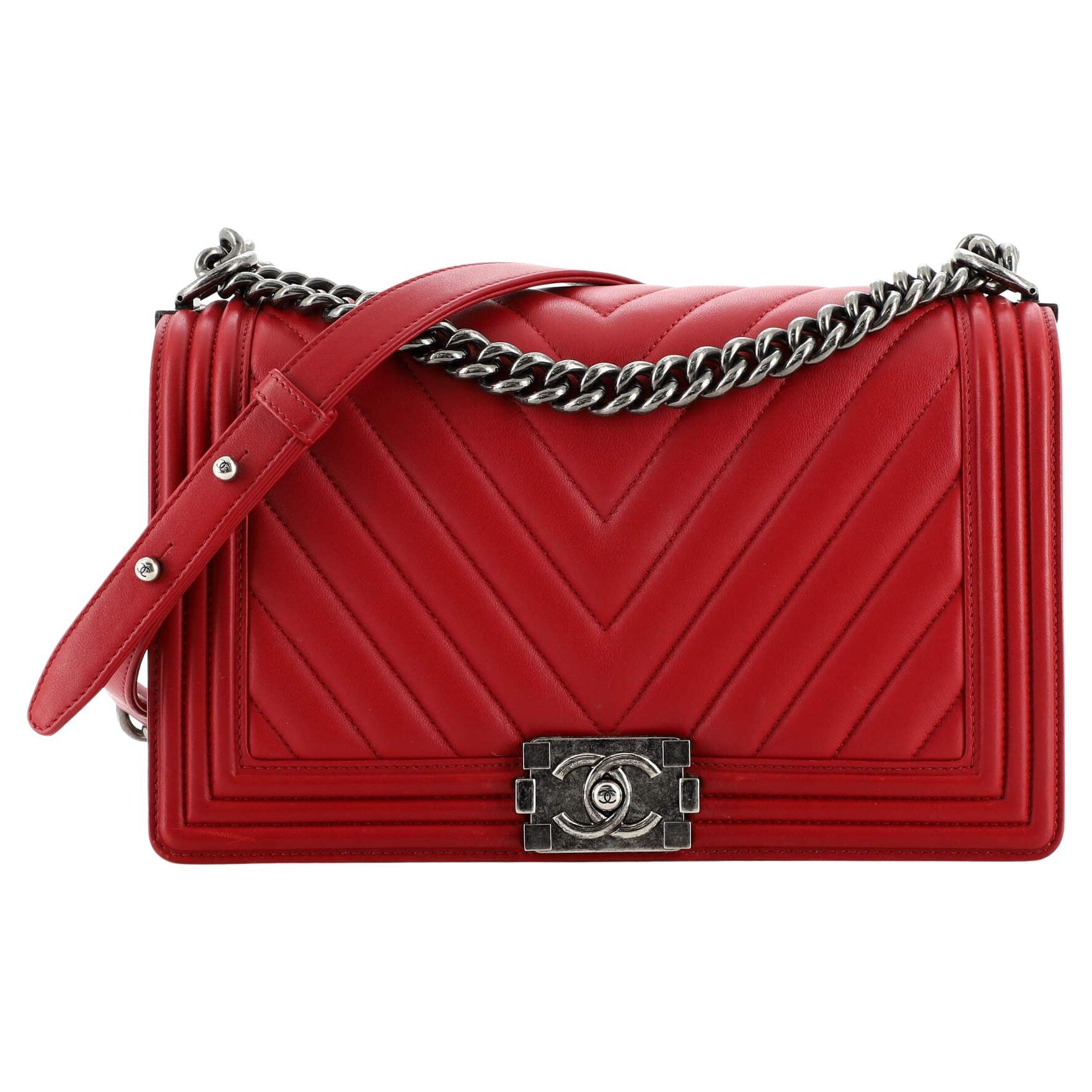 Chanel Boy Flap Bag Chevron Calfskin New Medium at 1stDibs chanel boy
