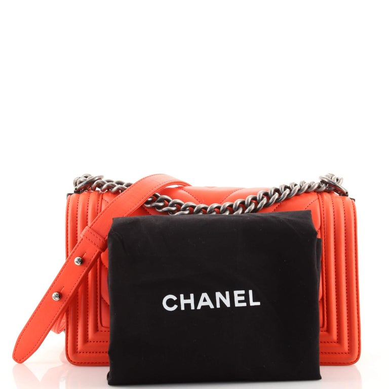 Chanel Boy Flap Bag Chevron Calfskin Old Medium For Sale at 1stDibs