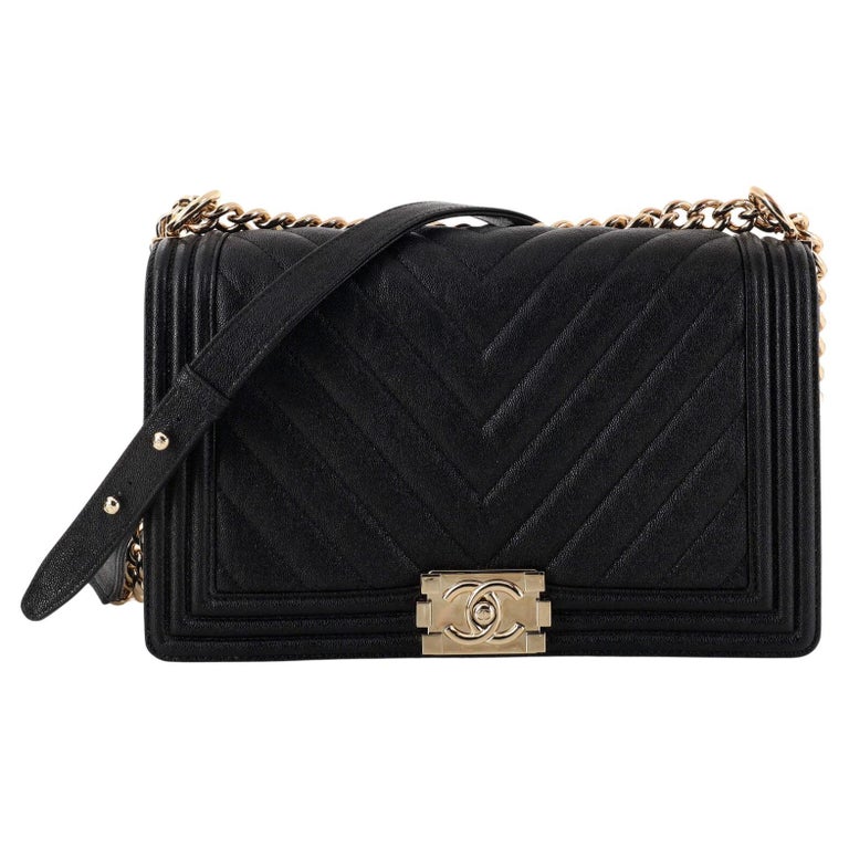 Chanel Boy Flap Bag Chevron Caviar New Medium For Sale at 1stDibs