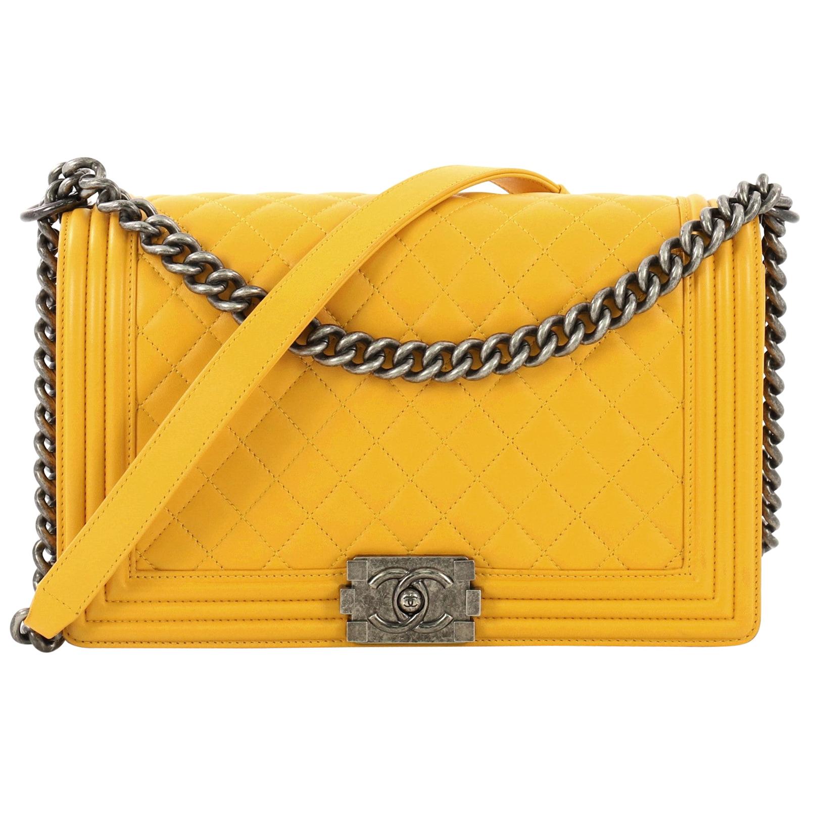 Chanel Boy Flap Bag Quilted Calfskin New Medium