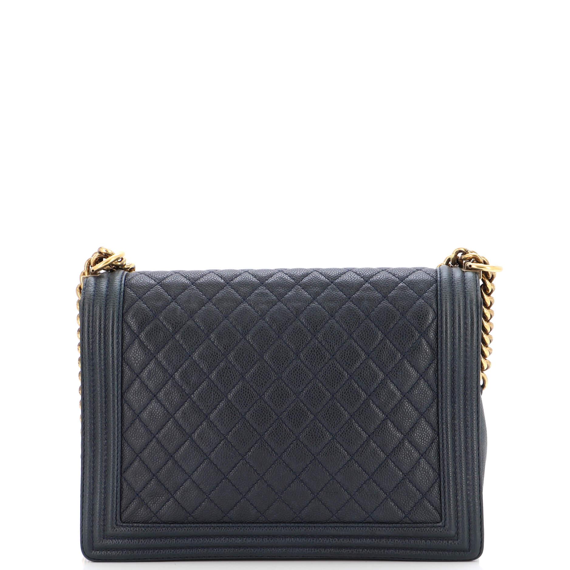 Chanel Boy Flap Bag Quilted Caviar Large For Sale at 1stDibs