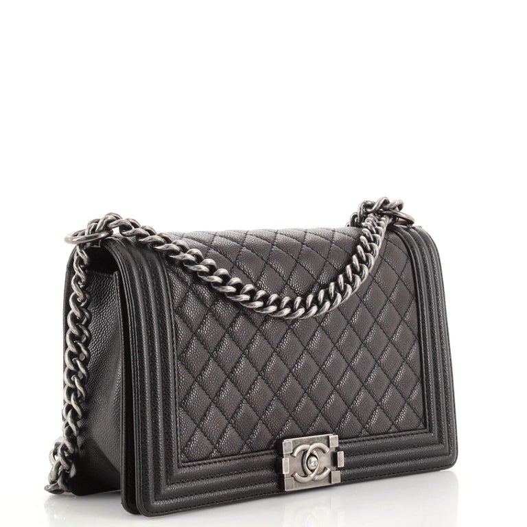 Chanel Boy Flap Bag Quilted Caviar New Medium For Sale at 1stDibs