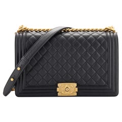 Chanel Boy Flap Bag Quilted Caviar New Medium