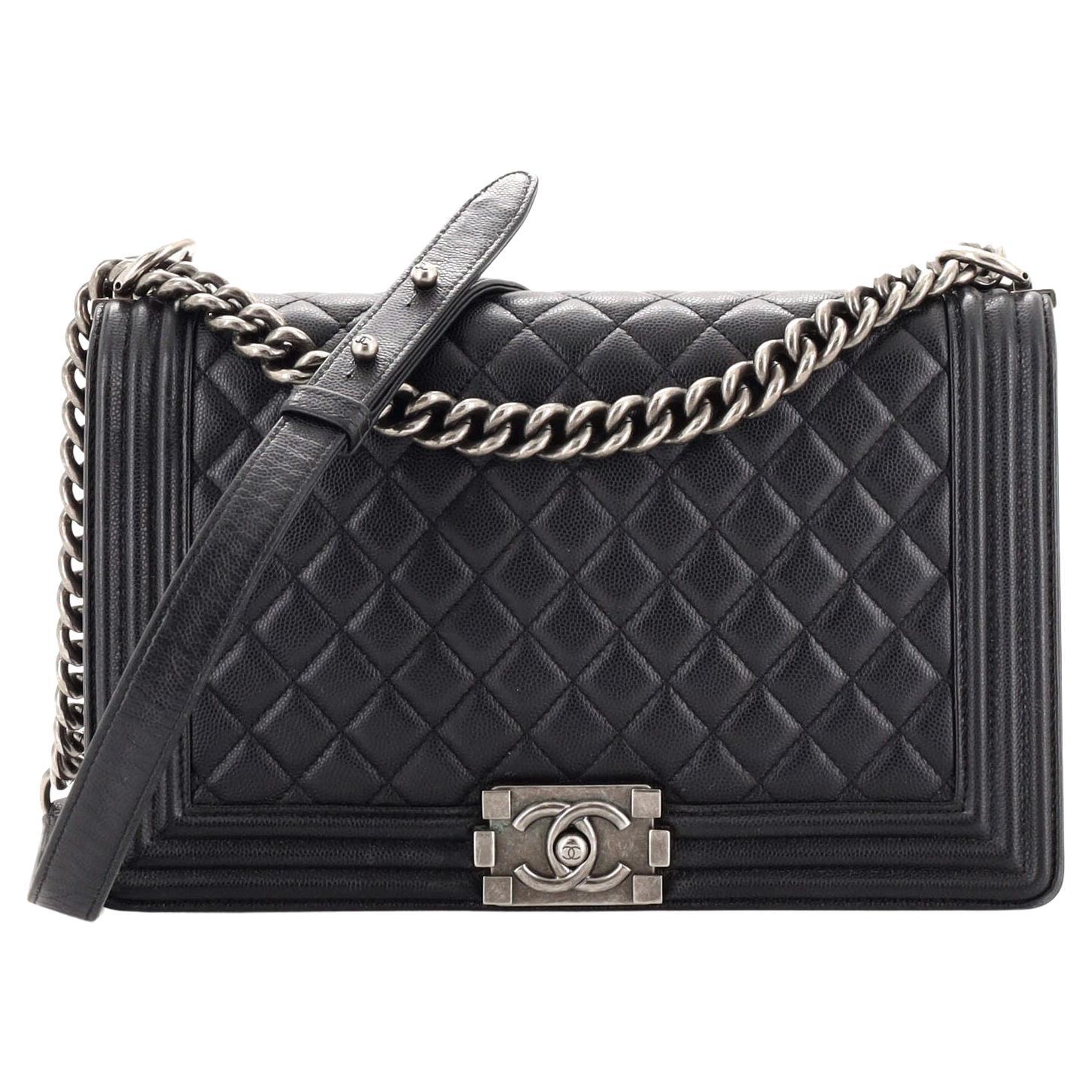 Chanel Boy Flap Bag Quilted Caviar New Medium For Sale