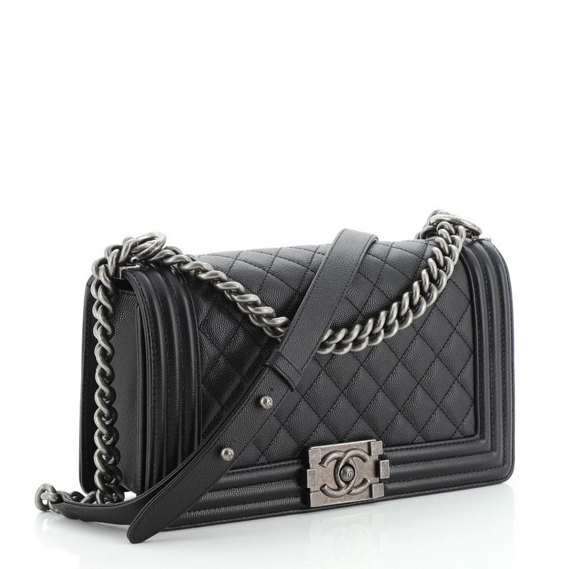 chanel boy medium caviar