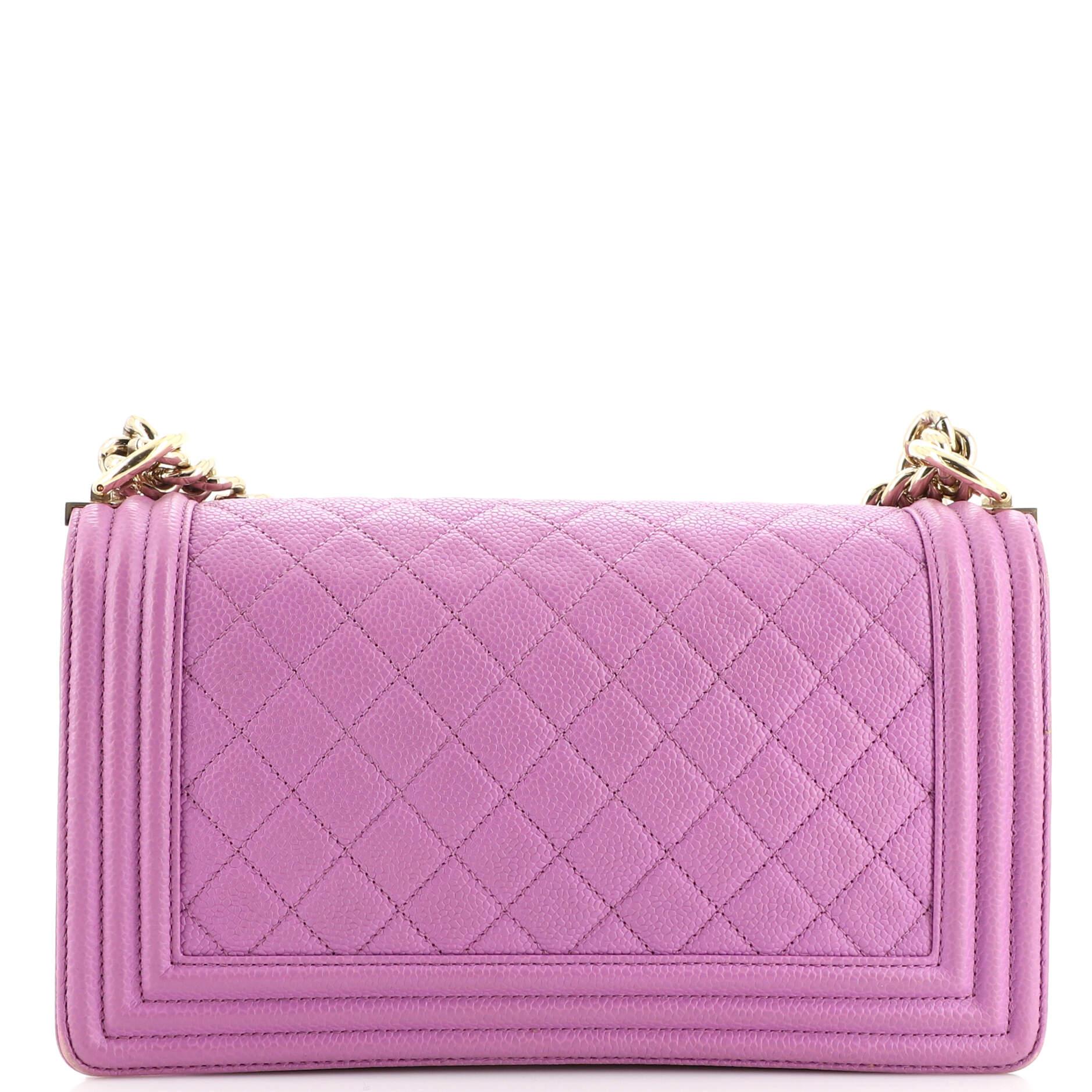 Chanel Boy Flap Bag Quilted Caviar Old Medium In Good Condition In NY, NY