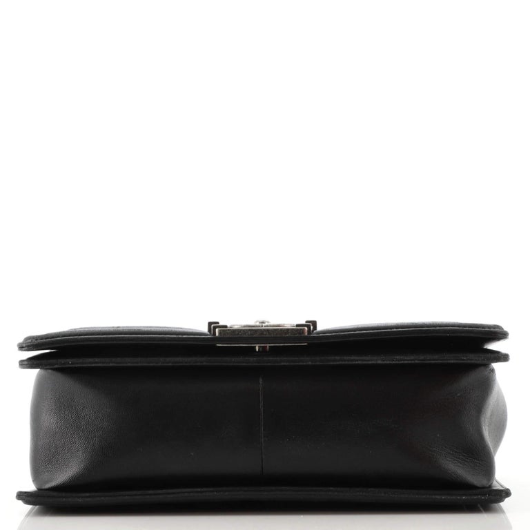 Chanel Boy Flap Bag Quilted Caviar Old Medium For Sale at 1stDibs
