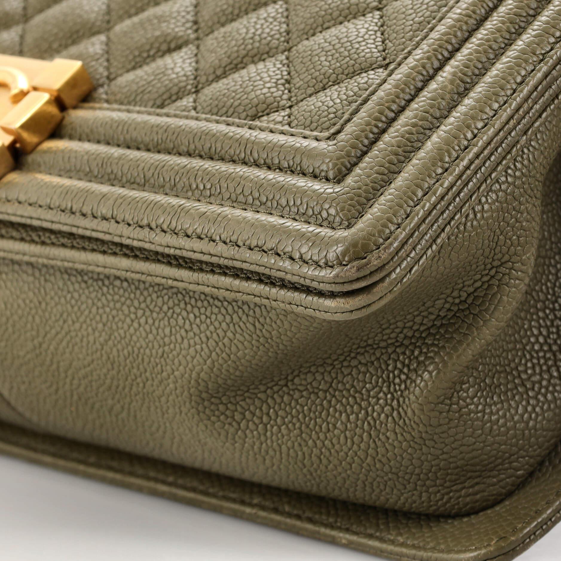 Chanel Boy Flap Bag Quilted Caviar Old Medium For Sale at 1stDibs