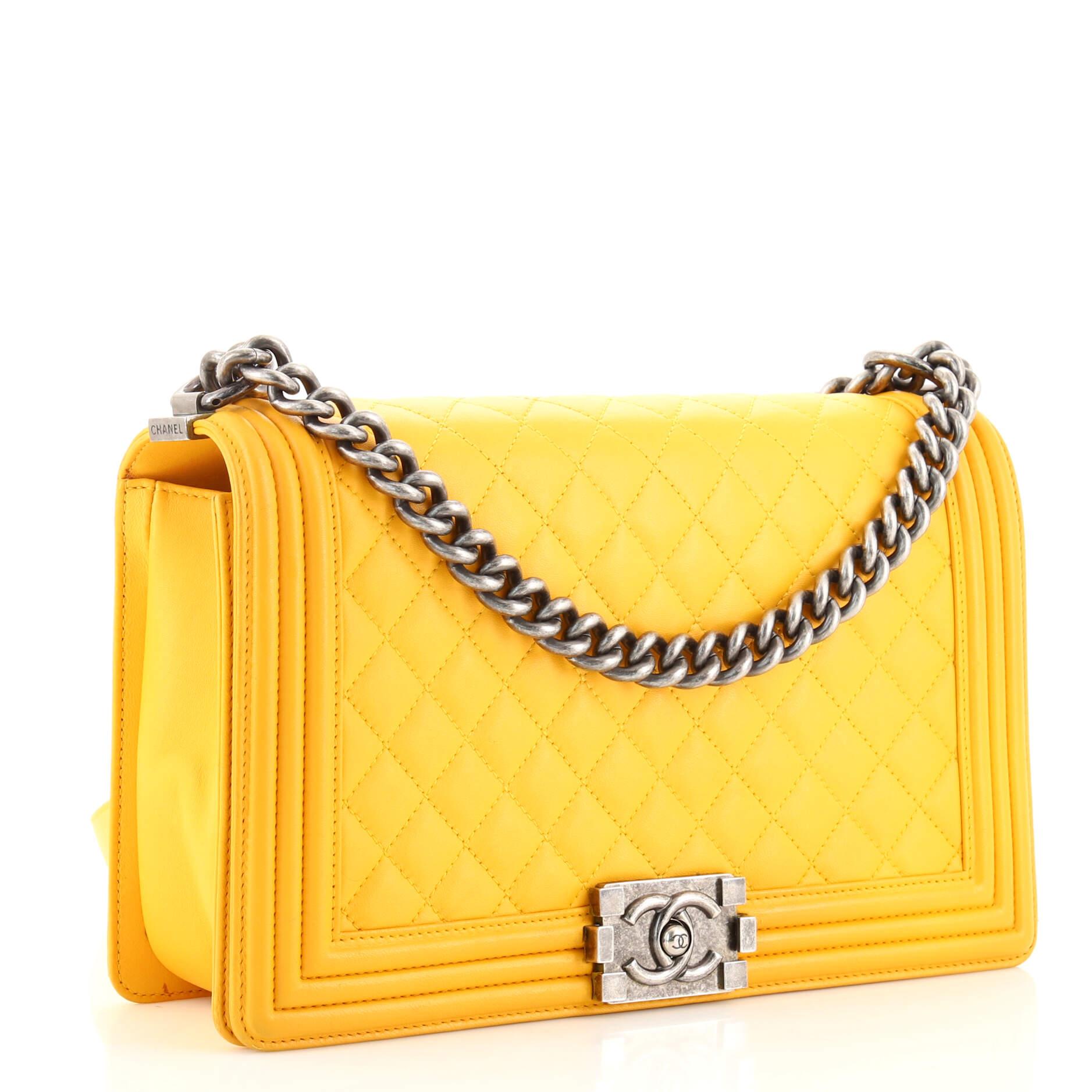 Chanel Boy Flap Bag Quilted Lambskin New Medium at 1stDibs chanel boy