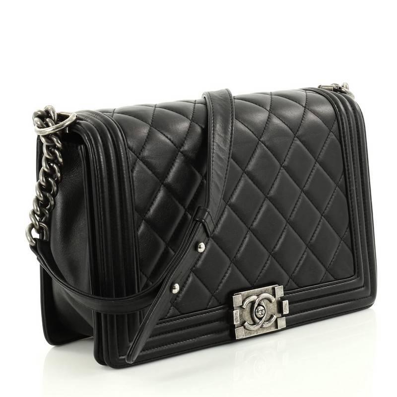 chanel boy quilted flap bag