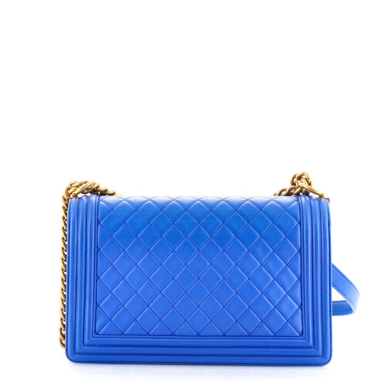 Chanel Boy Flap Bag Quilted Lambskin New Medium For Sale at 1stDibs