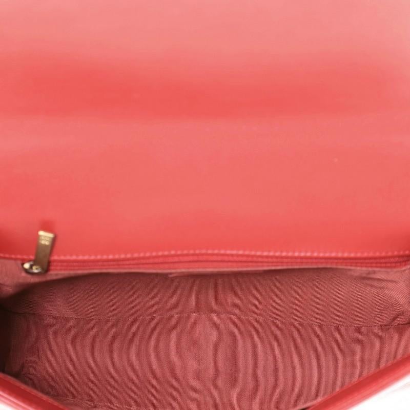 Women's or Men's Chanel Boy Flap Bag Quilted Lambskin New Medium