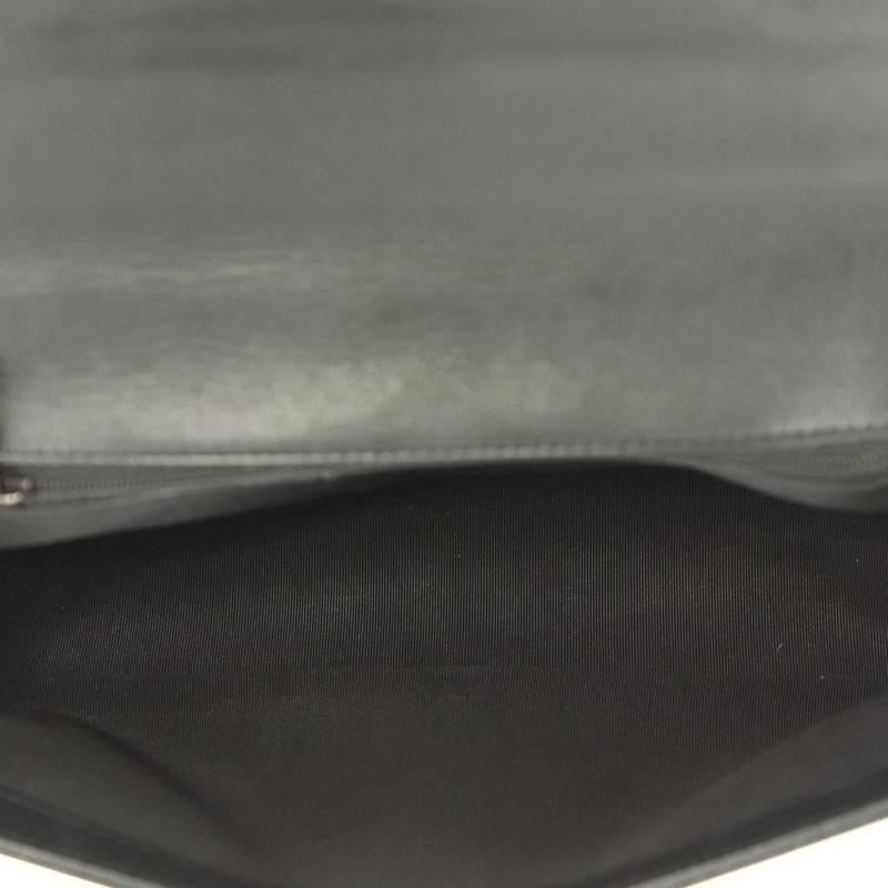 Women's or Men's Chanel Boy Quilted Lambskin New Medium Flap Bag 