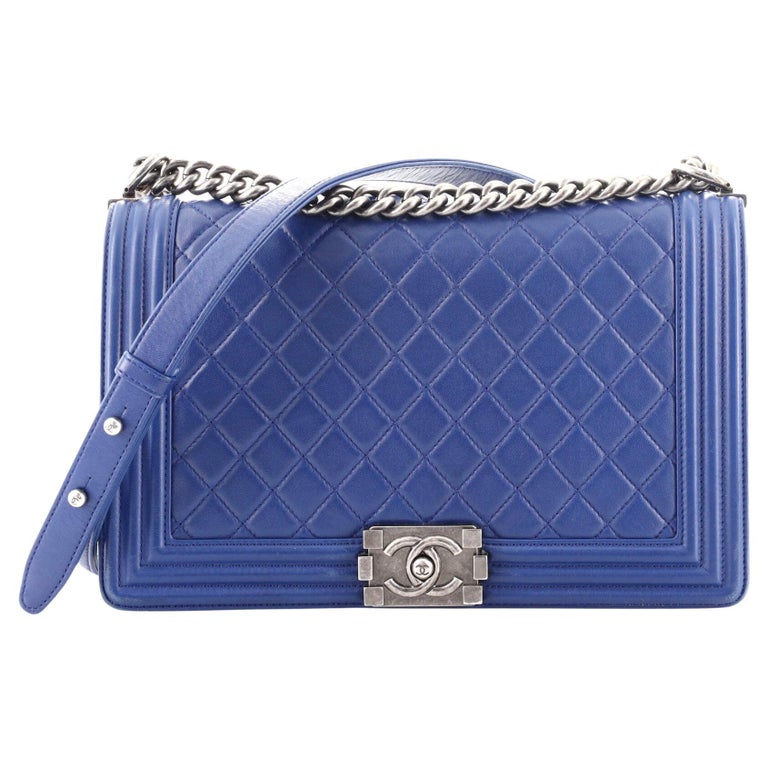 Chanel Boy Flap Bag Quilted Lambskin New Medium For Sale at 1stDibs