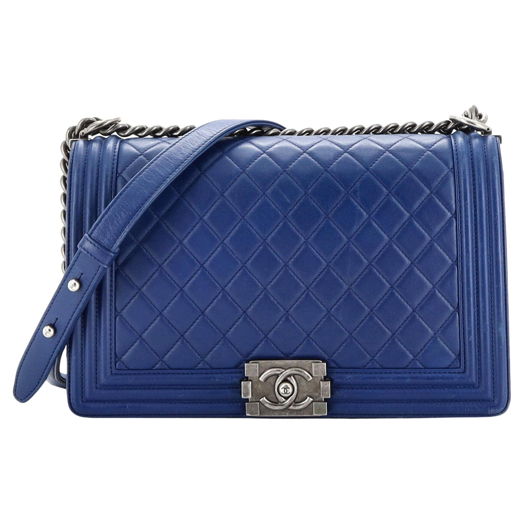 Chanel Boy Flap Bag Quilted Lambskin New Medium For Sale at 1stDibs