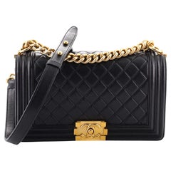 Chanel Boy Klappentasche aus gestepptem Lammfell Old Medium