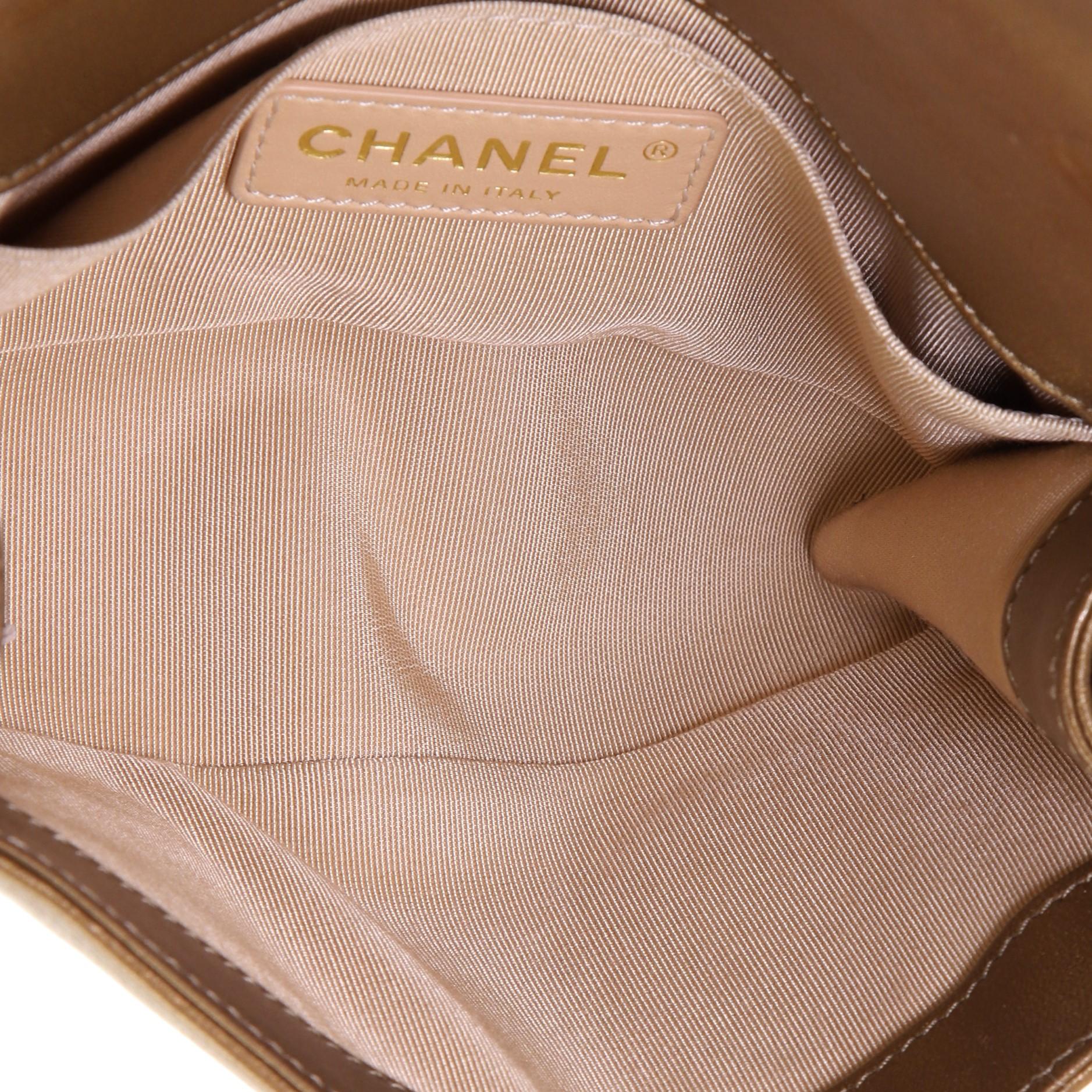Chanel Boy Klappentasche aus gestepptem Lammfell 1