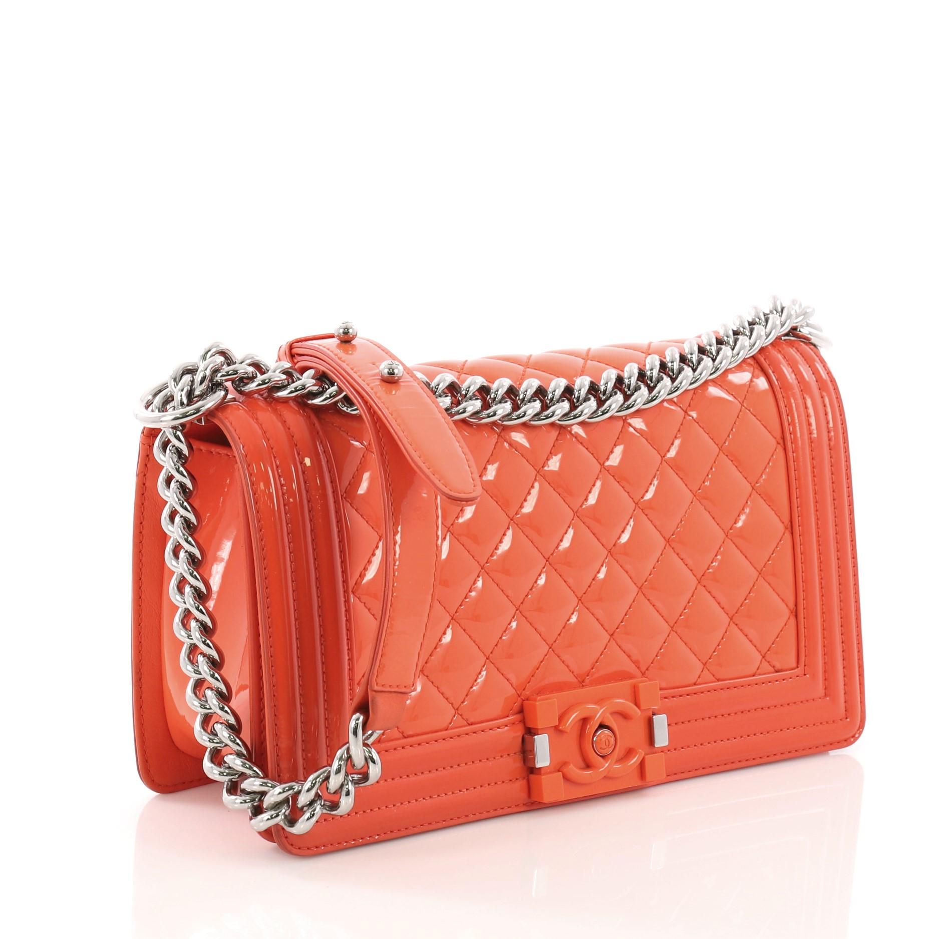 Chanel Boy Flap Bag Quilted Plexiglass Patent Old Medium (Rot)