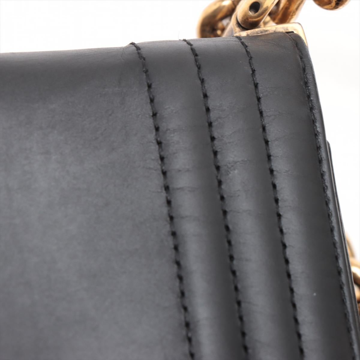 Chanel Boy Borsa a tracolla grande in pelle d'agnello nera * PREORDINE * in vendita 7