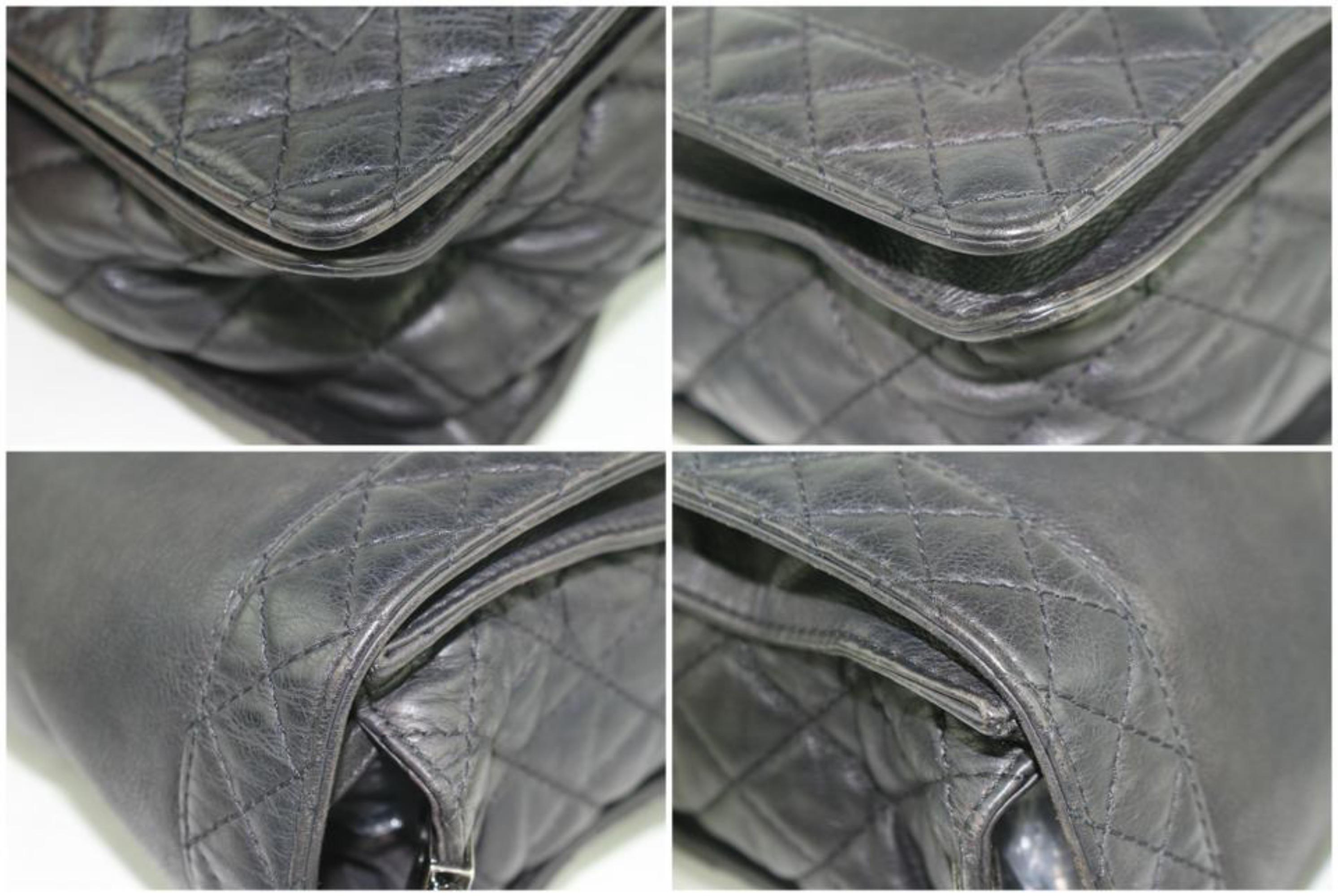 Chanel Boy Large Reverso Quilted 18cz1023 Black Leather Shoulder Bag For Sale 6