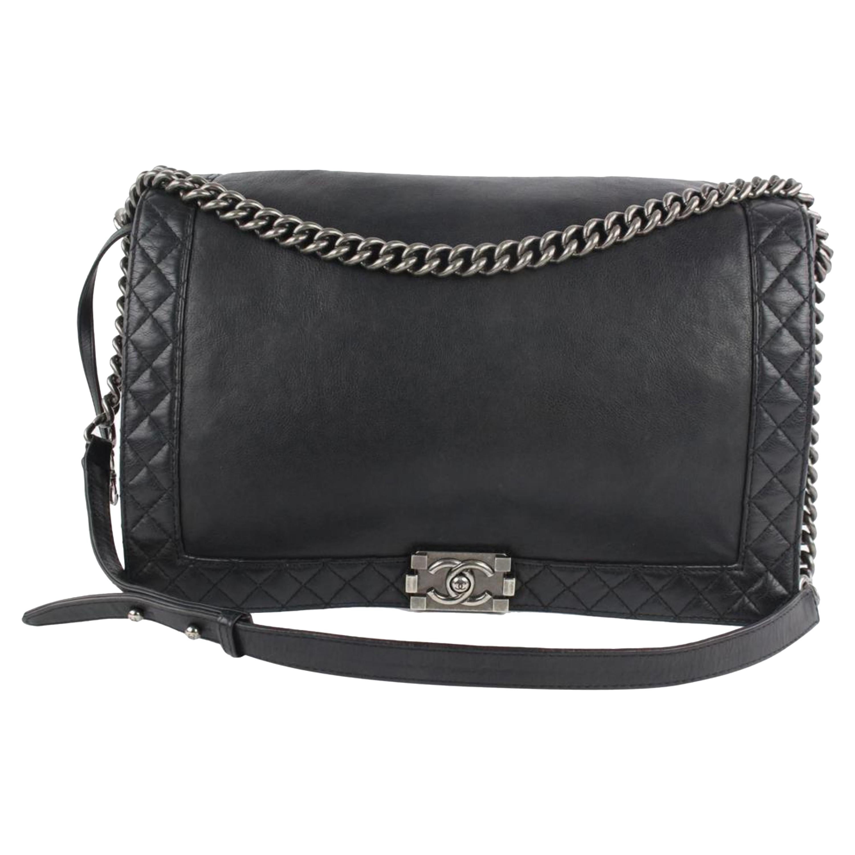 Chanel Boy Large Reverso Quilted 18cz1023 Black Leather Shoulder Bag For Sale