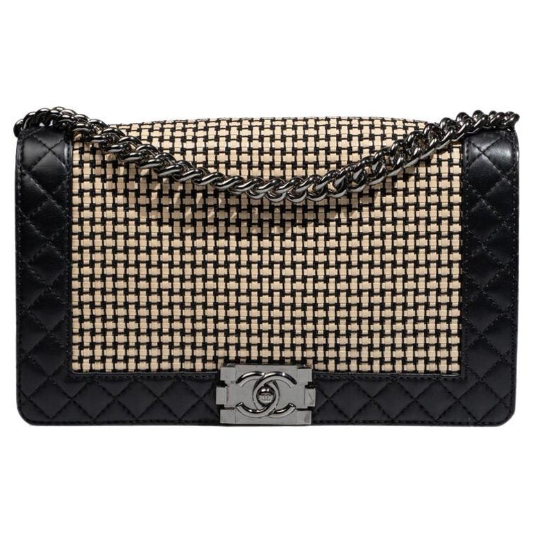 Chanel Boy Medium For Sale at 1stDibs boy bag chanel