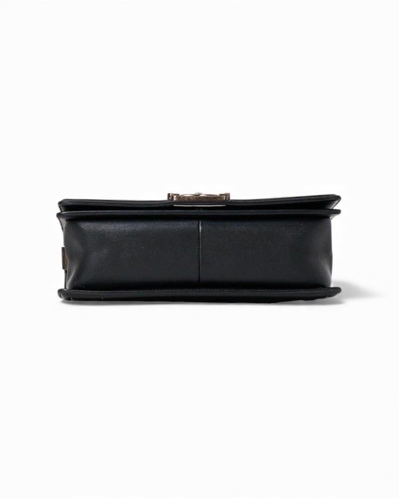 Chanel Boy Medium Trapuntata Nera in vendita 7