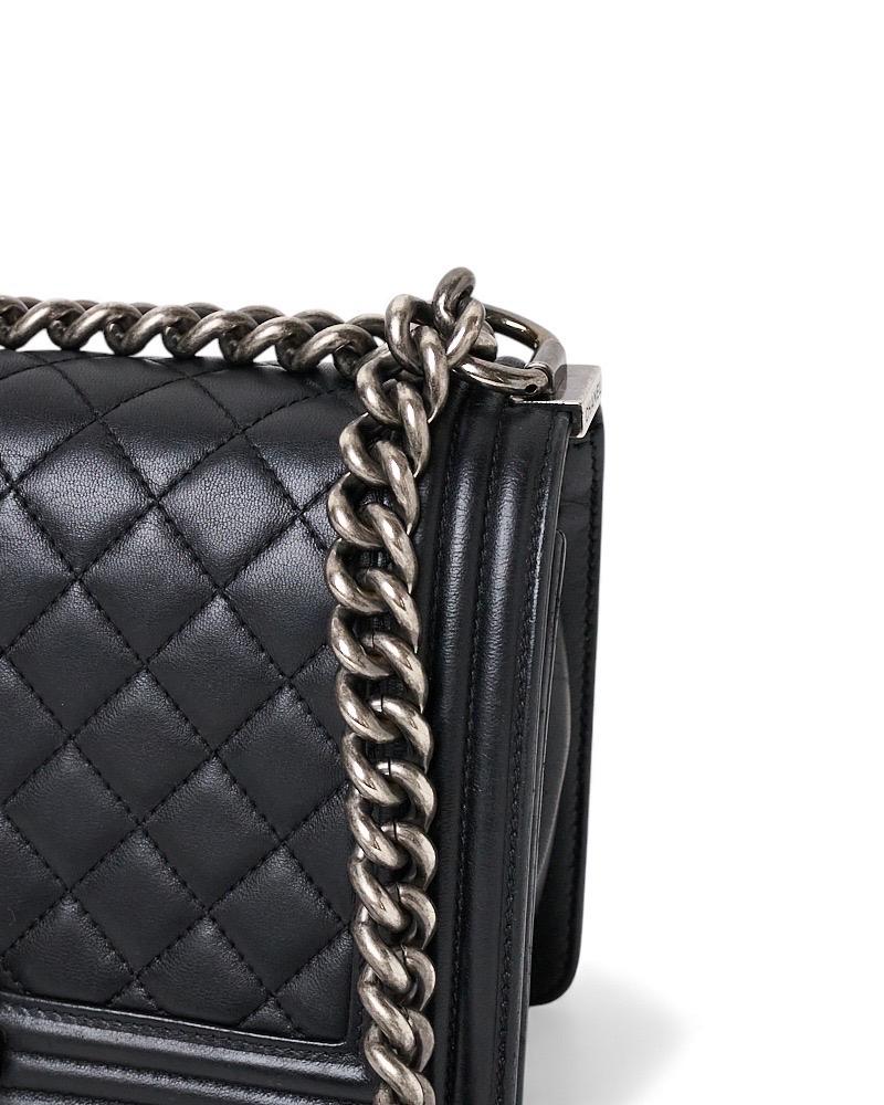 Chanel Boy Medium Trapuntata Nera in vendita 12