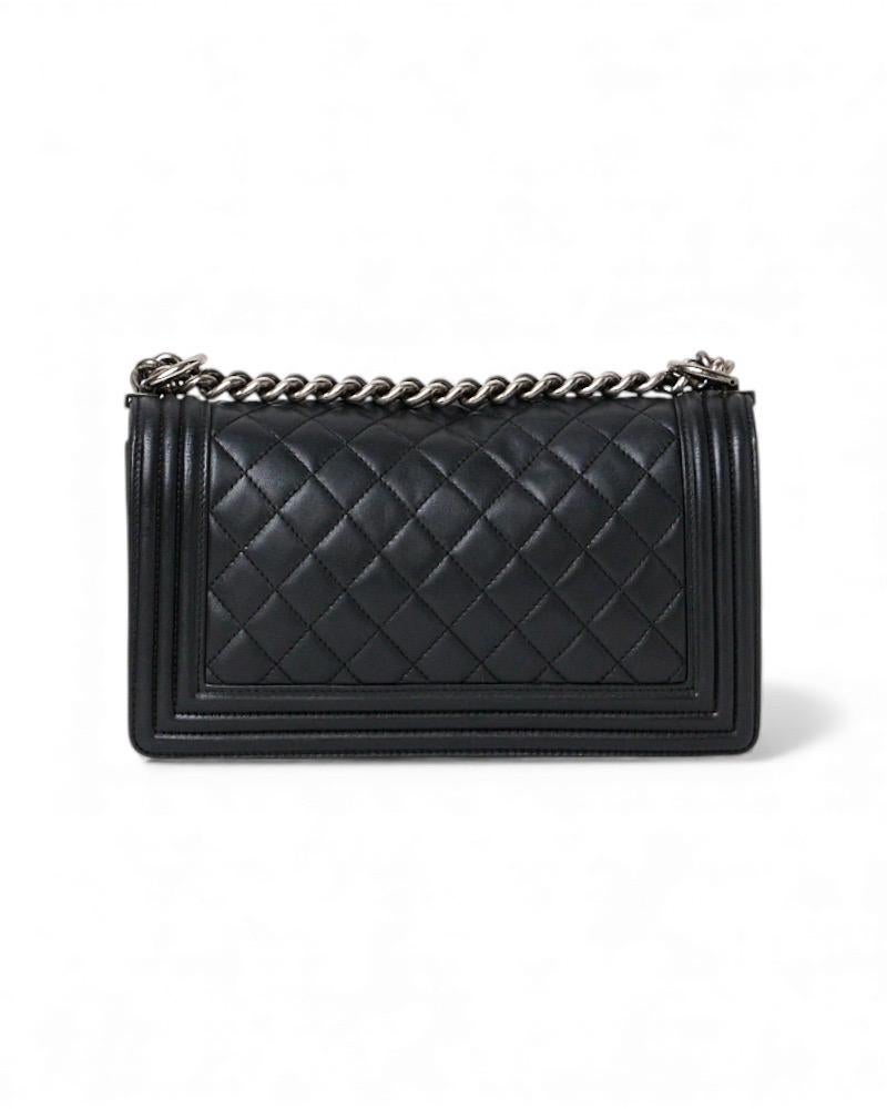 Chanel Boy Medium Trapuntata Nera in vendita 1