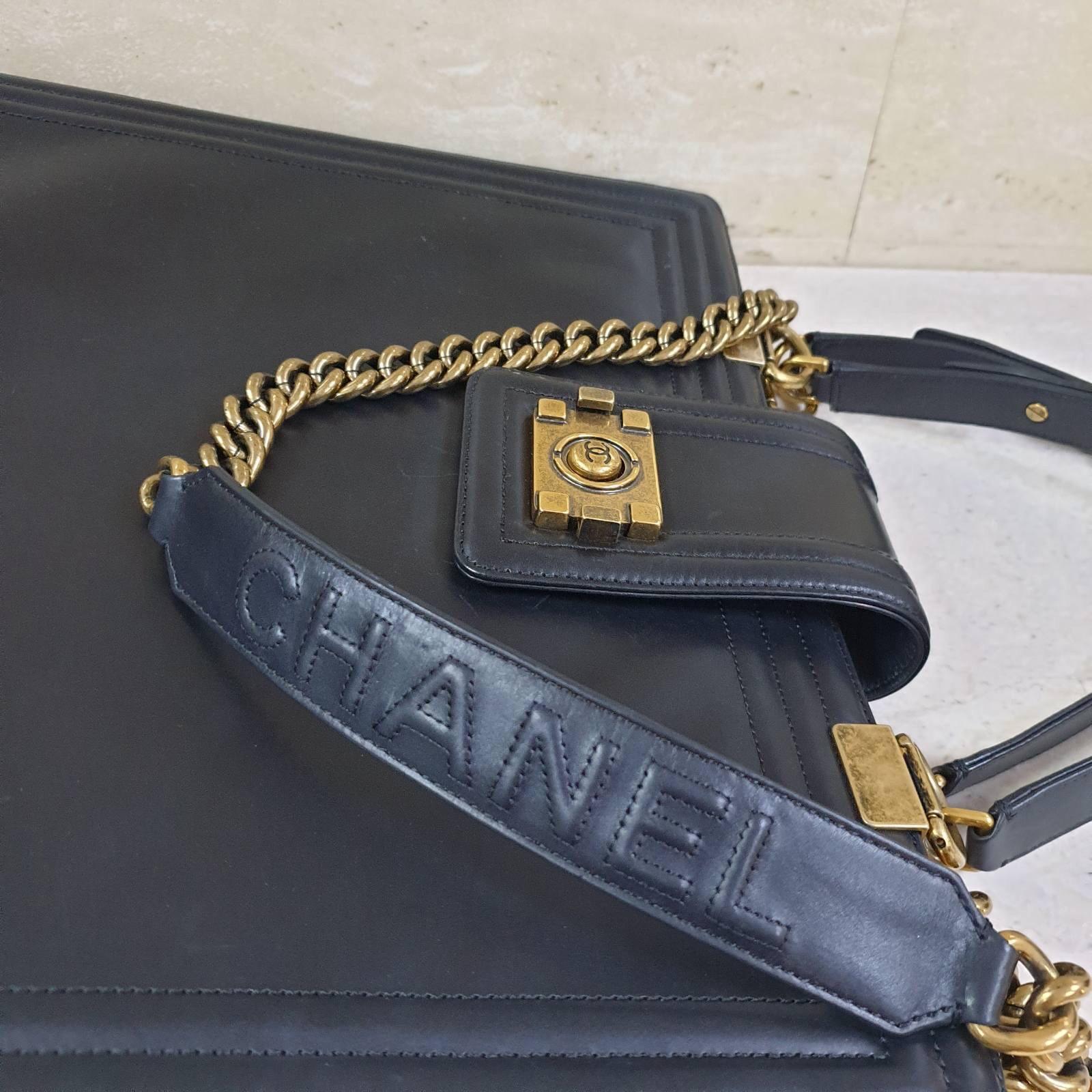 Chanel Boy North to South Black Leather Tote Bag 7