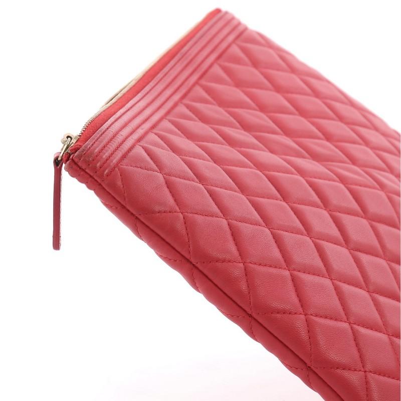 Chanel Boy O Case Clutch Quilted Lambskin Medium In Good Condition In NY, NY