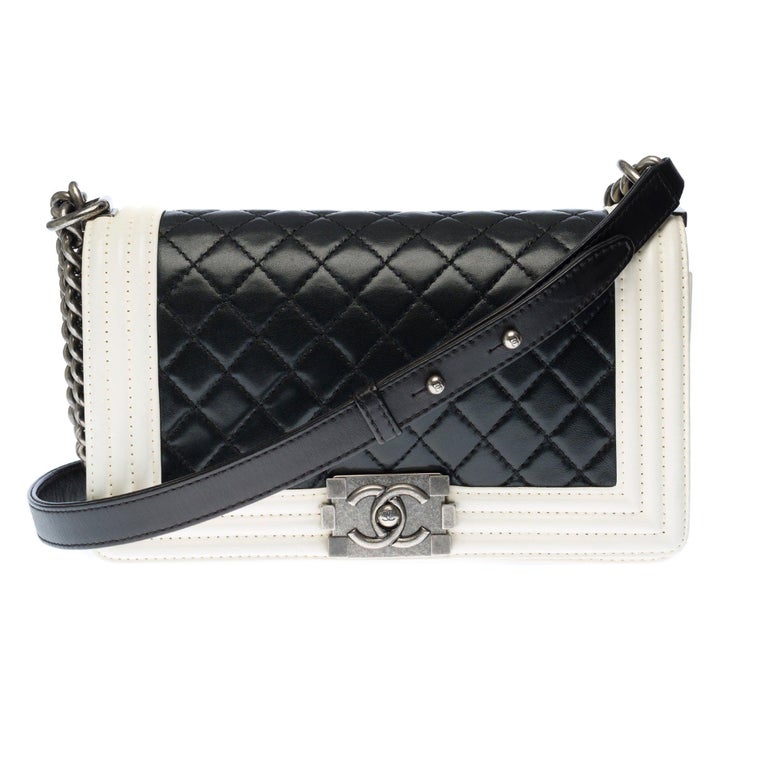 Chanel Boy Old medium(25cm) shoulder bag in Black and White quilted  leather, SHW at 1stDibs | chanel boy 25cm