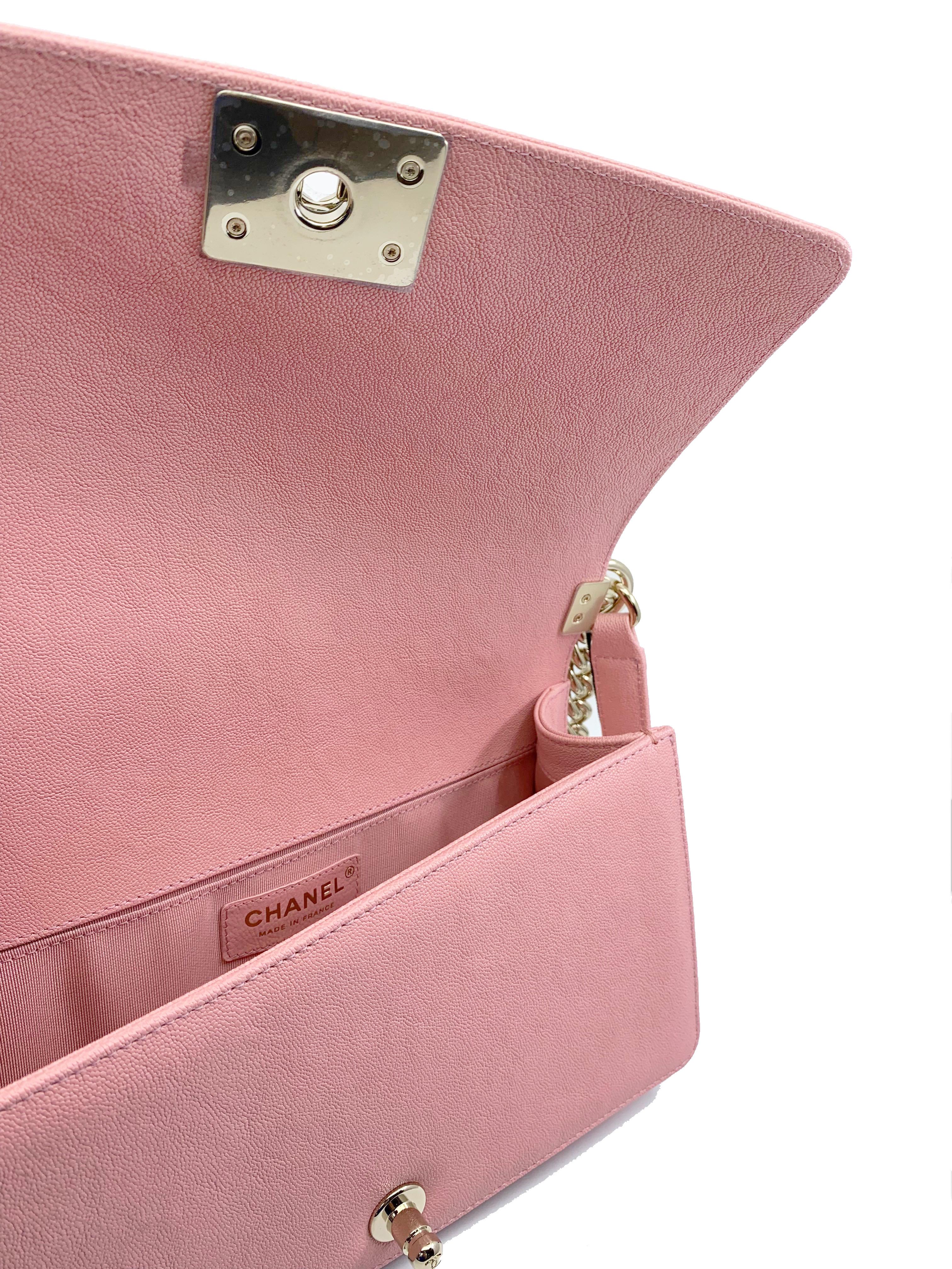 pink bag with gold chain