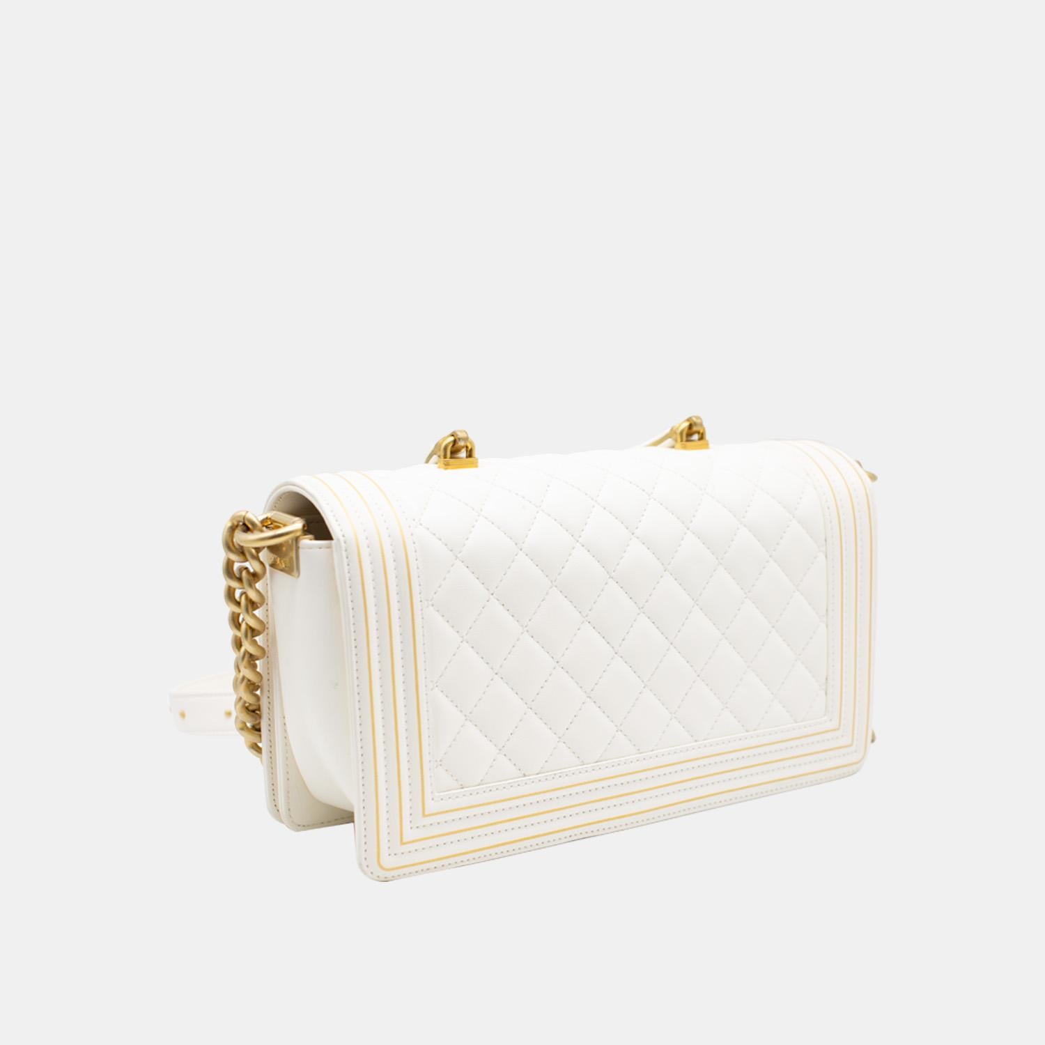 Beige Chanel Boy Studded Handle Bag In White Size Old Medium Gold Hardware