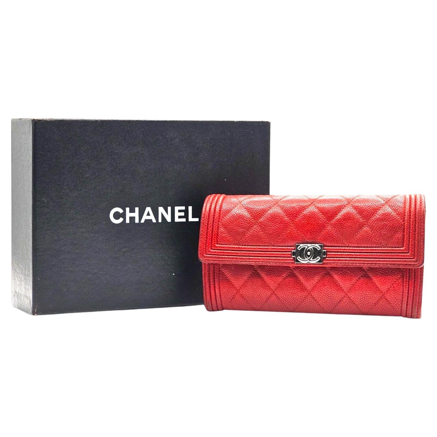 Chanel Boy Wallet Caviar Leather Red with Antique Silver HW 22 series with box For Sale
