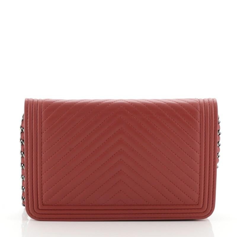 Chanel Boy Wallet on Chain Chevron Calfskin In Good Condition In NY, NY