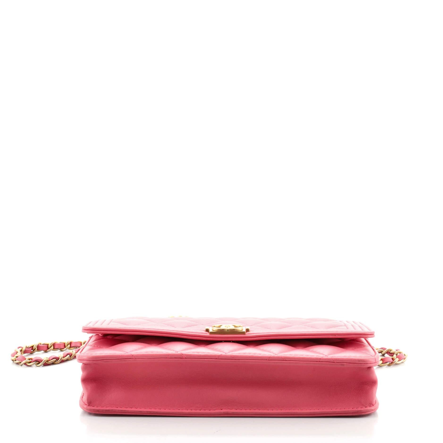 chanel pink wallet