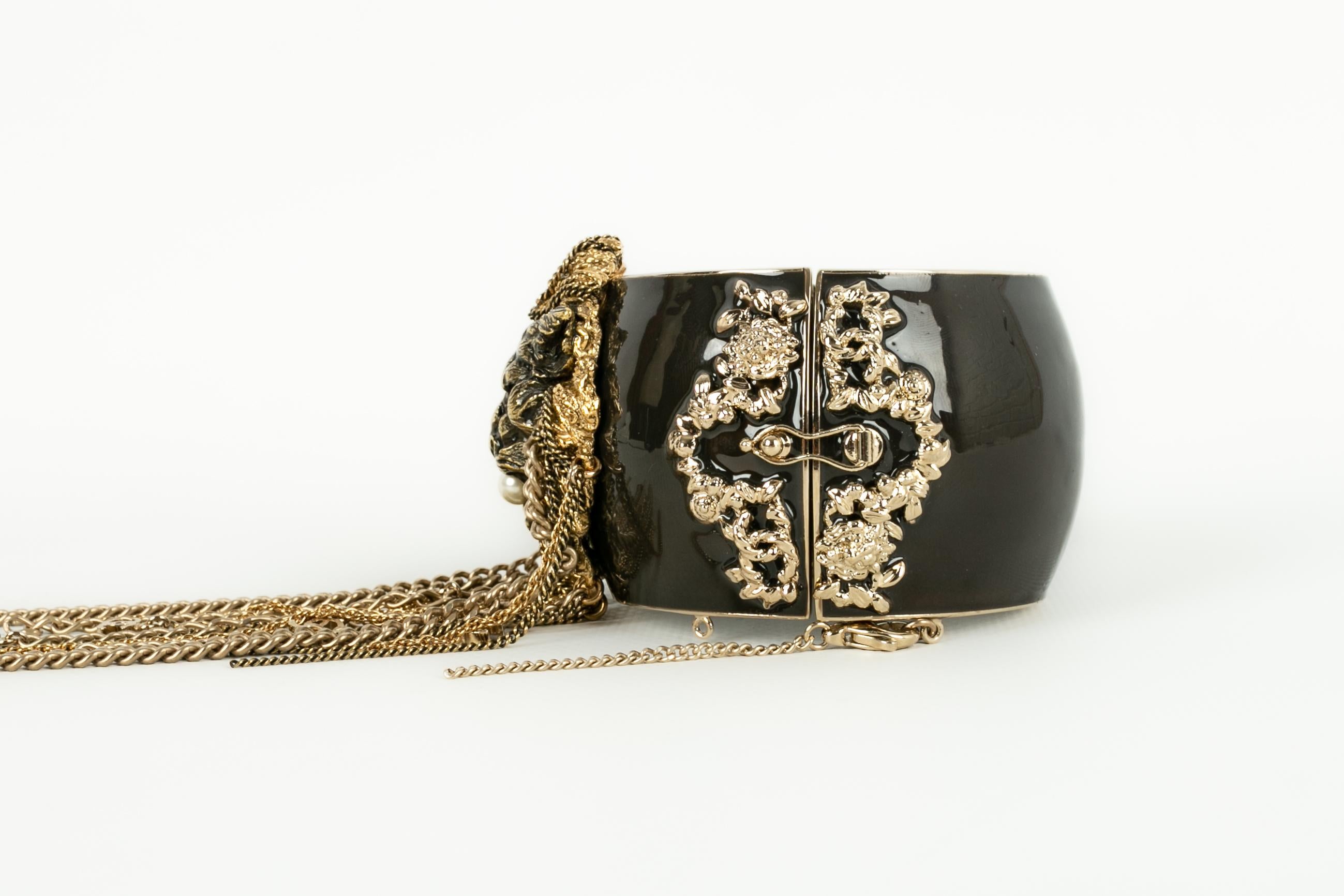 Bracelet Chanel 2011 en vente 3
