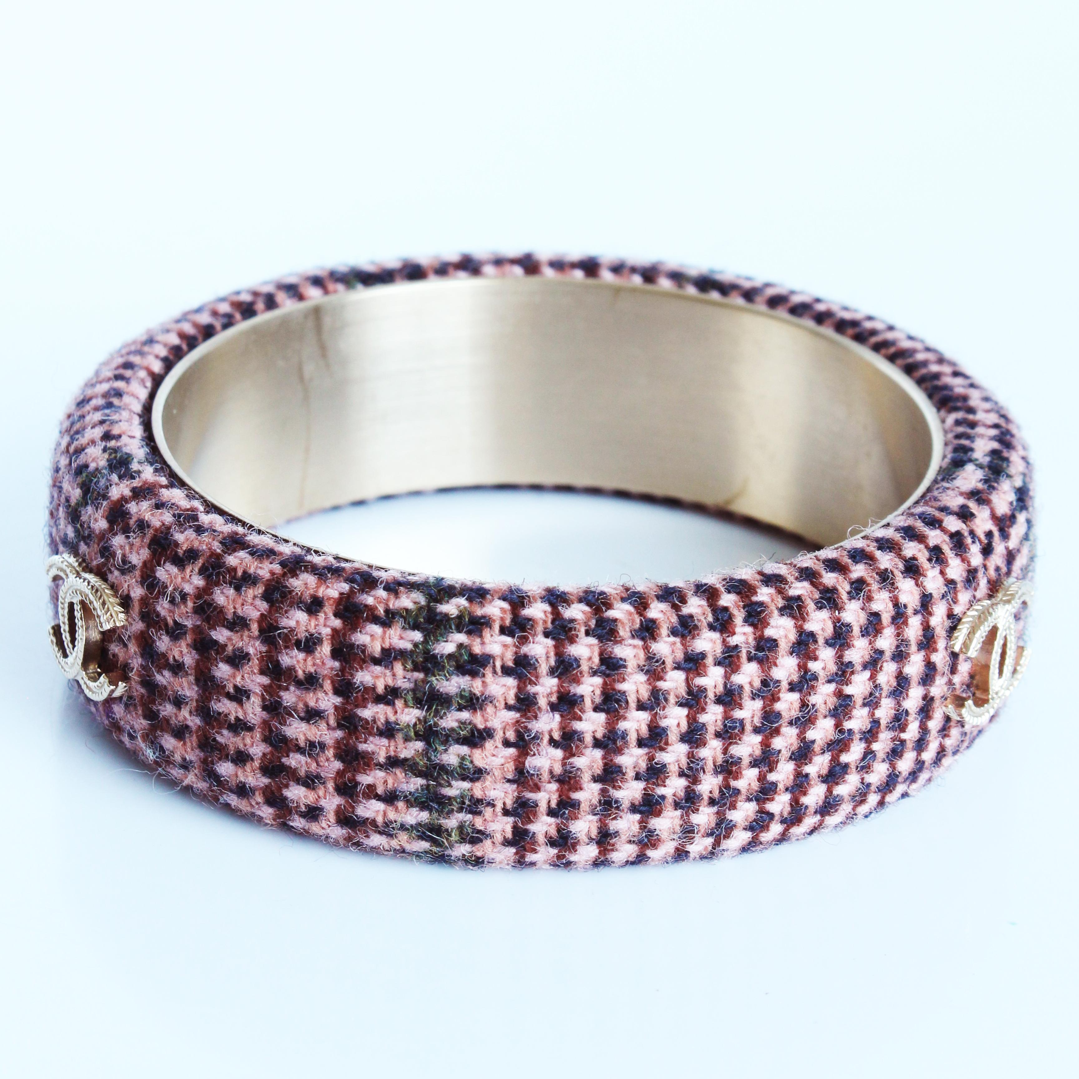 Chanel Bracelet Bangle 13A Pink Multicolor Tweed Knit with Gold CC Logo in Box  For Sale 1