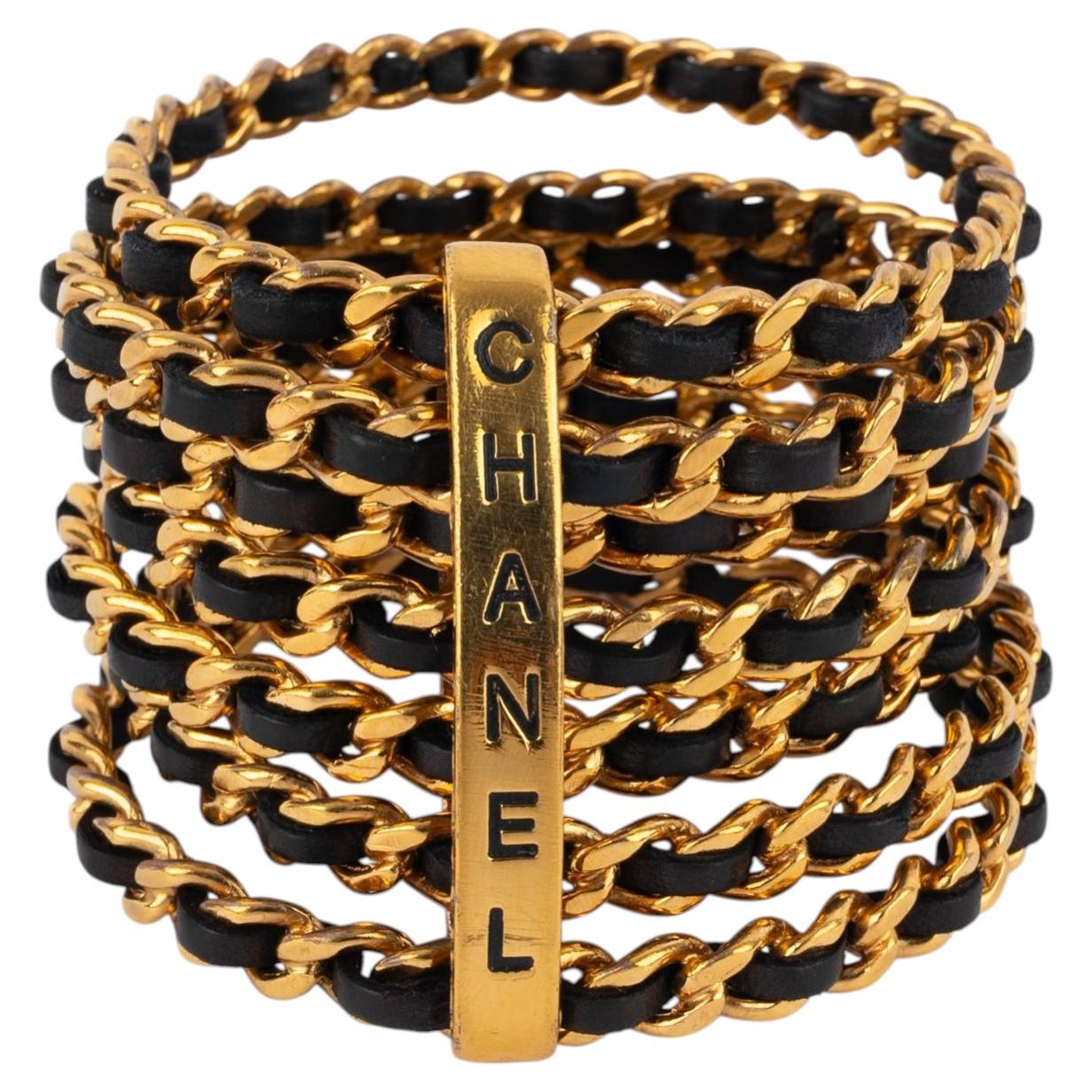 Bracciale Chanel della collezione Cruise 1993 di Karl Lagerfeld