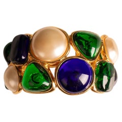 Brazalete Chanel de Karl Lagerfeld Otoño-Invierno 1991