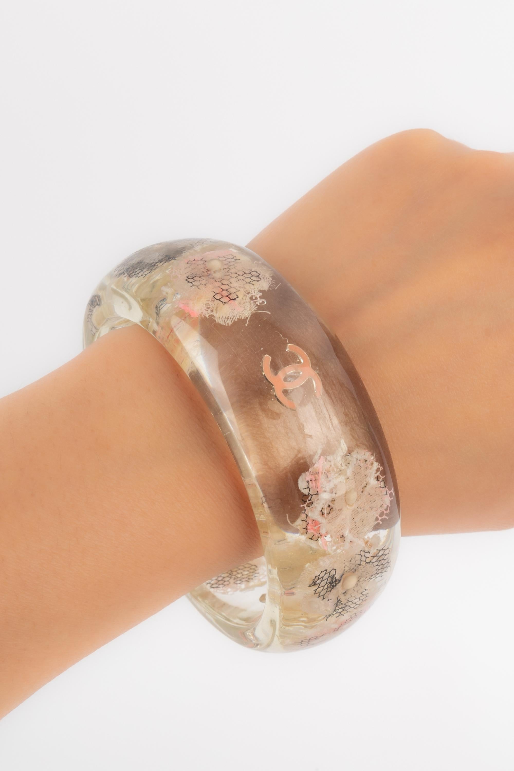 Chanel bracelet fashion show 5