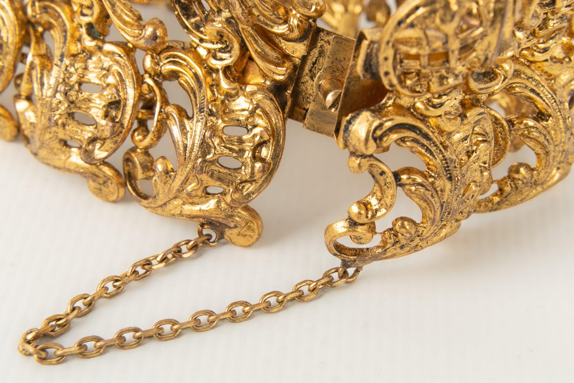 Chanel Armband Haute Couture aus goldenem Metall, durchbrochen im Angebot 1