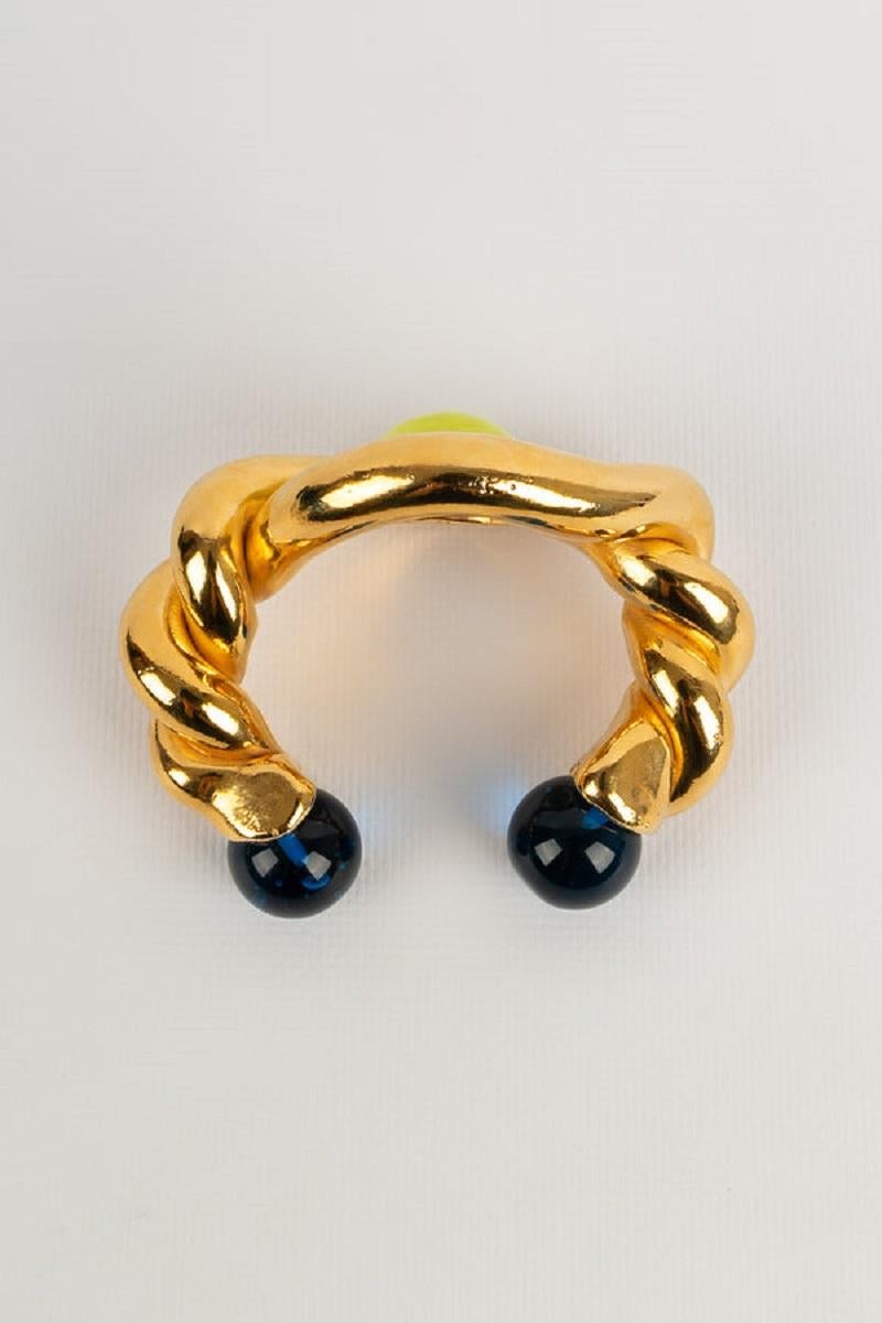 Chanel Bracelet in Gilded Metal with Yellow Glass Paste Cabochons For Sale 1