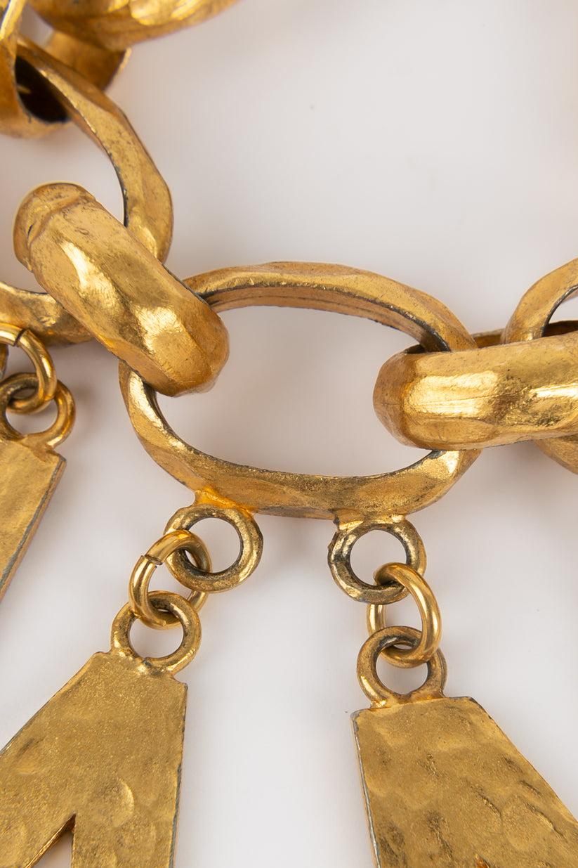 Chanel Bracelet in Gold Metal, 1993 For Sale 2