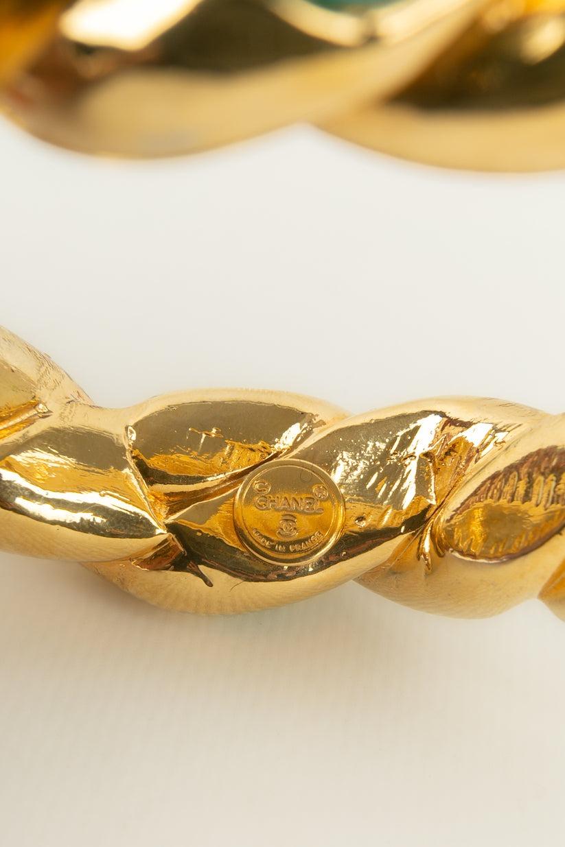 Chanel-Armband aus goldenem Metall und Glaspalette im Angebot 5